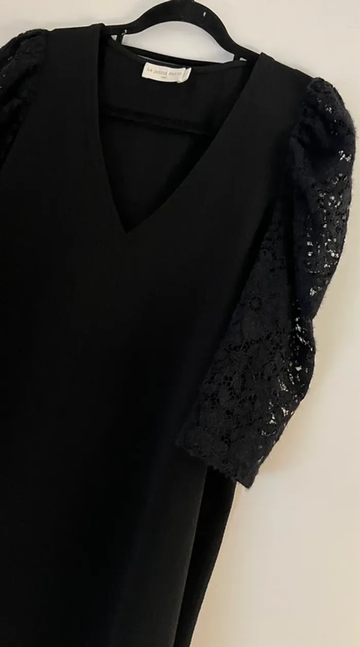 Robe noire La Petite Étoile - photo numéro 3