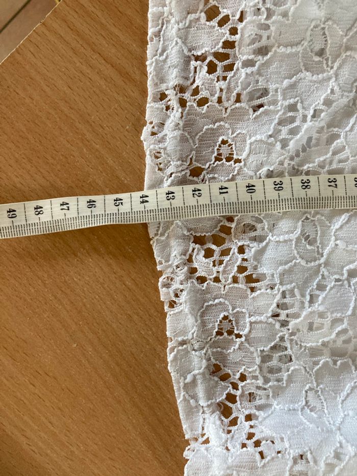 Jupe blanche dentelle taille 4 - photo numéro 4