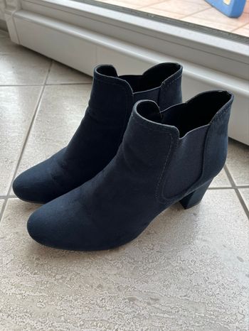 Bottines en suédine bleu marine