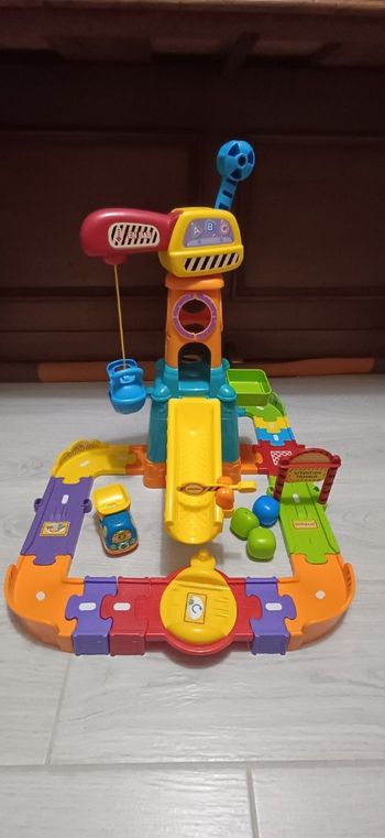 Lot de 2 circuits Tut Tut bolides Vtech - aéroport+ chantier - idéal 12 mois à 6 ans