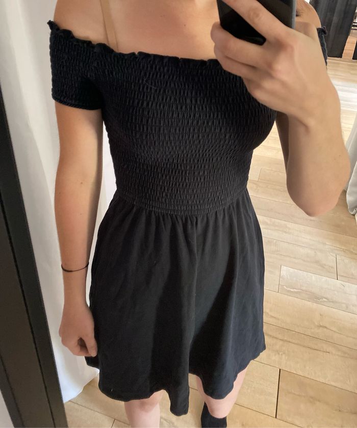 Robe courte noir hollister - photo numéro 2