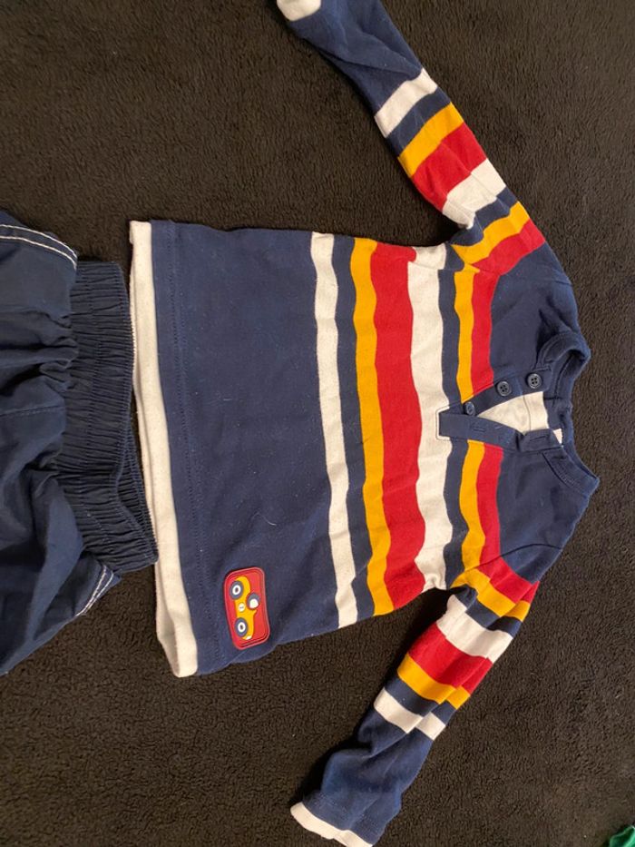 Ensemble avec 2 pantalons 18 mois - photo numéro 4