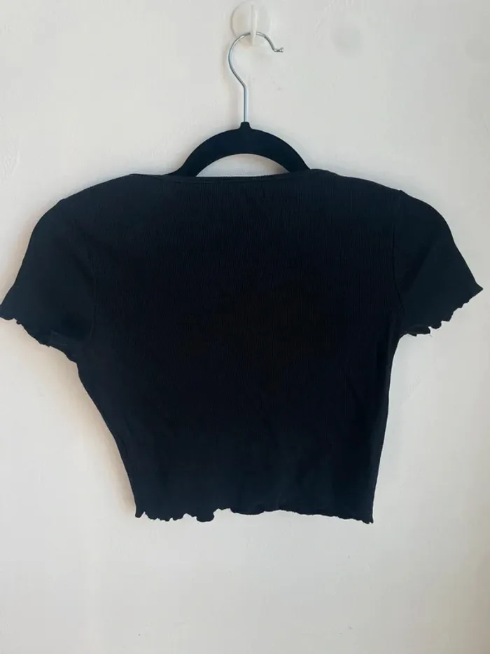 T shirt court noir Pull and Bear - photo numéro 3