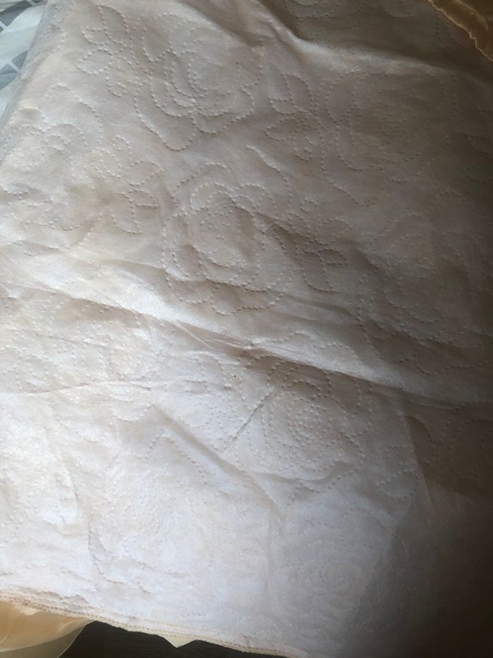 Couvre lit + 2 taies d’oreiller - photo numéro 5