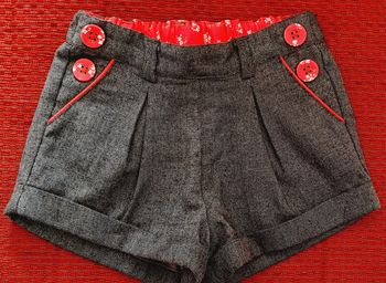 Short court fille 3-4 ans 98 cm / Sergent Major