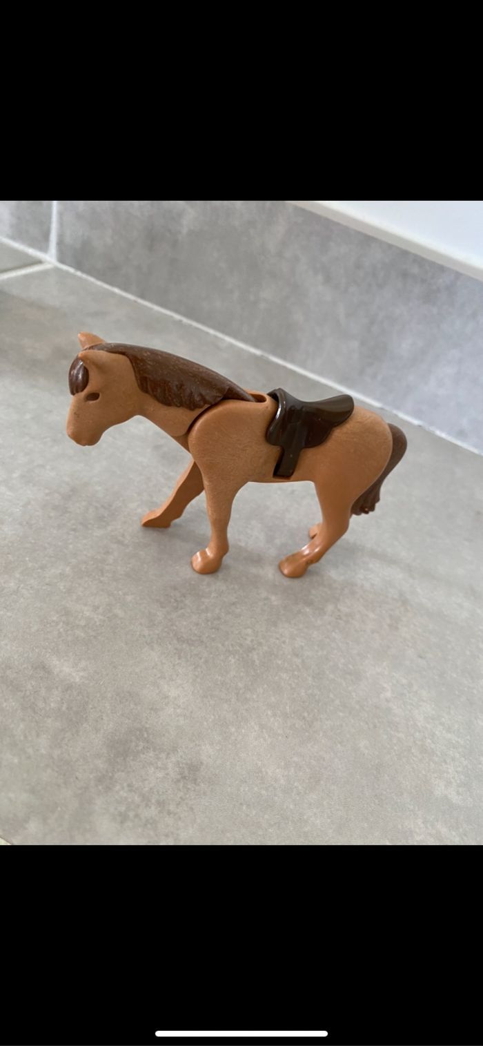 Cheval Playmobil