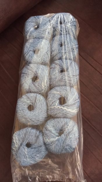 Lot de 10 Pelotes Fantaisies 50g Coton/Acrylique (Tons Bleus) - Neuves