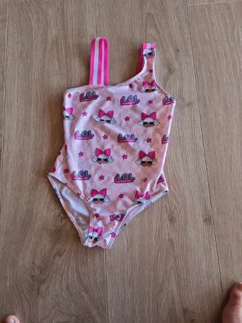 Maillot de bain 8ans 1 pièce lol