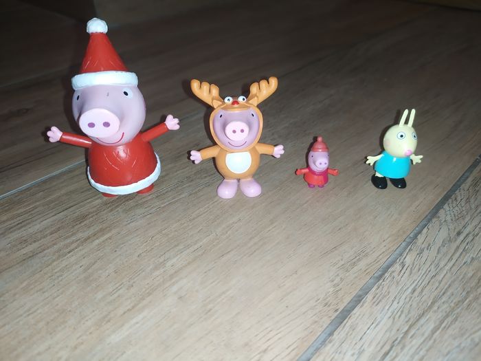 Lot figurines Peppa pig