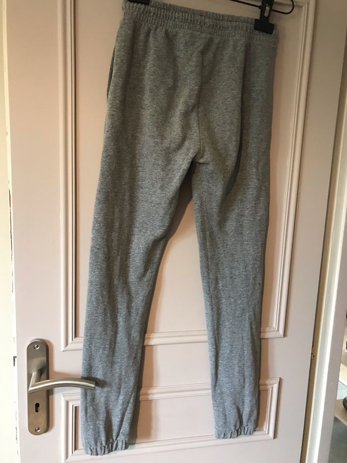 Jogging kiabi taille xs - photo numéro 2