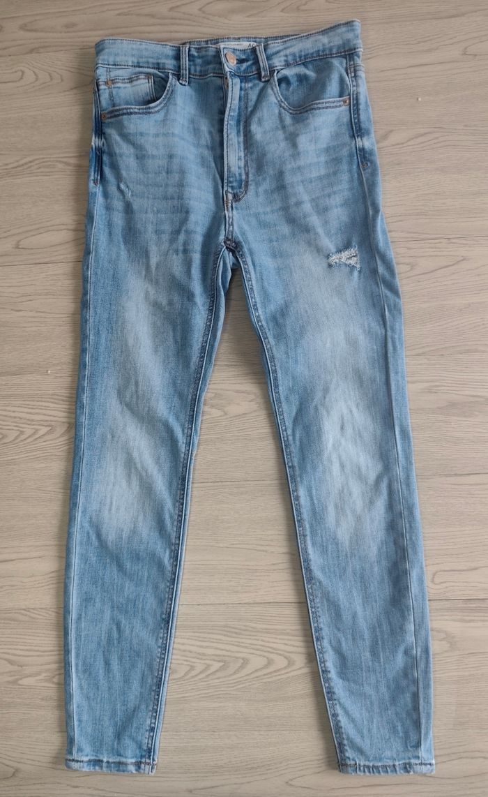 Jean Skinny stradivarius taille 40 - photo numéro 2
