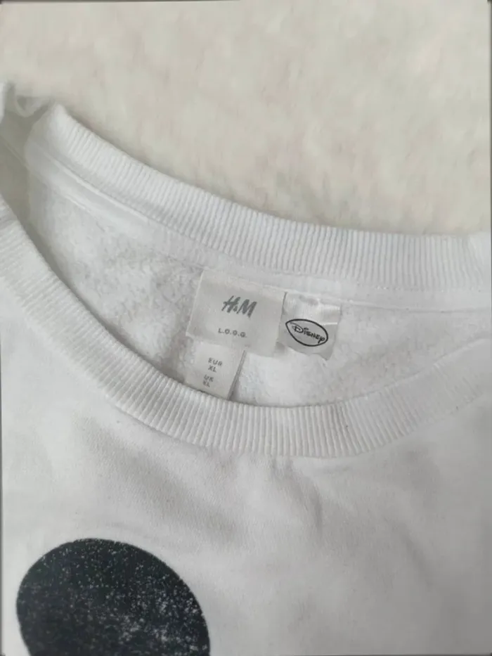 Sweat Disney Mickey 🤍 H&M Taille XL - photo numéro 2