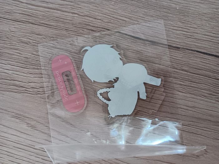 Standee twisted wonderland deuce heartlabyul - photo numéro 2