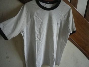 TEE SHIRT