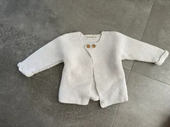 Gilet blanc en maille laine 6 mois