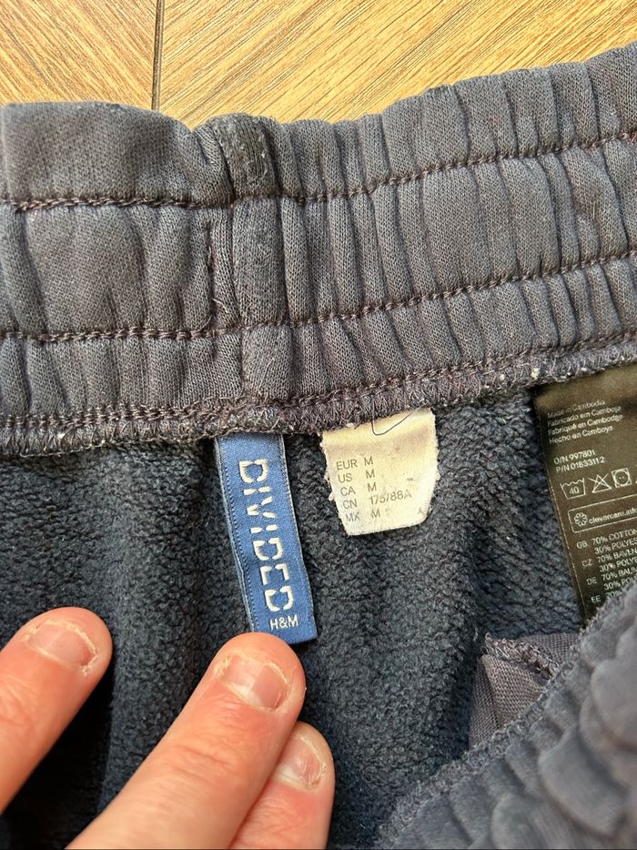 Short Sport / Molleton H&M Divided - Bleu Marine - photo numéro 2