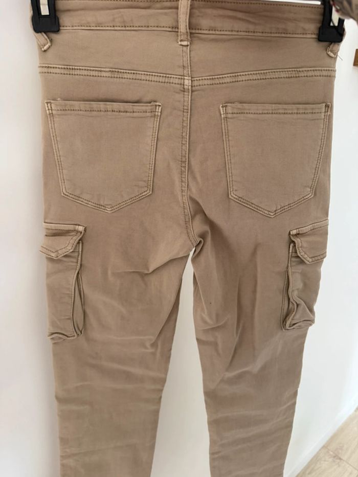 Jean cargo - photo numéro 3