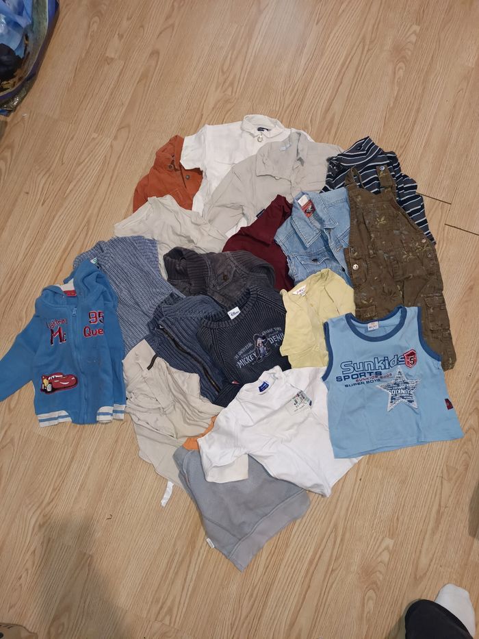 Lot vêtements garçon 4 ans