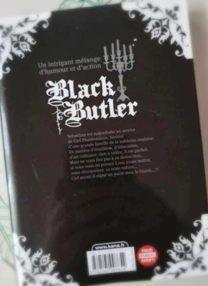 Black  Butler - photo numéro 2