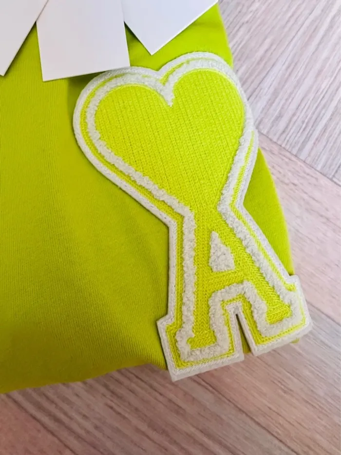 💚 T-shirt AMI Alexandre Mattiussi vert fluo – logo Ami de Coeur, coton bio, made in Portugal - photo numéro 3