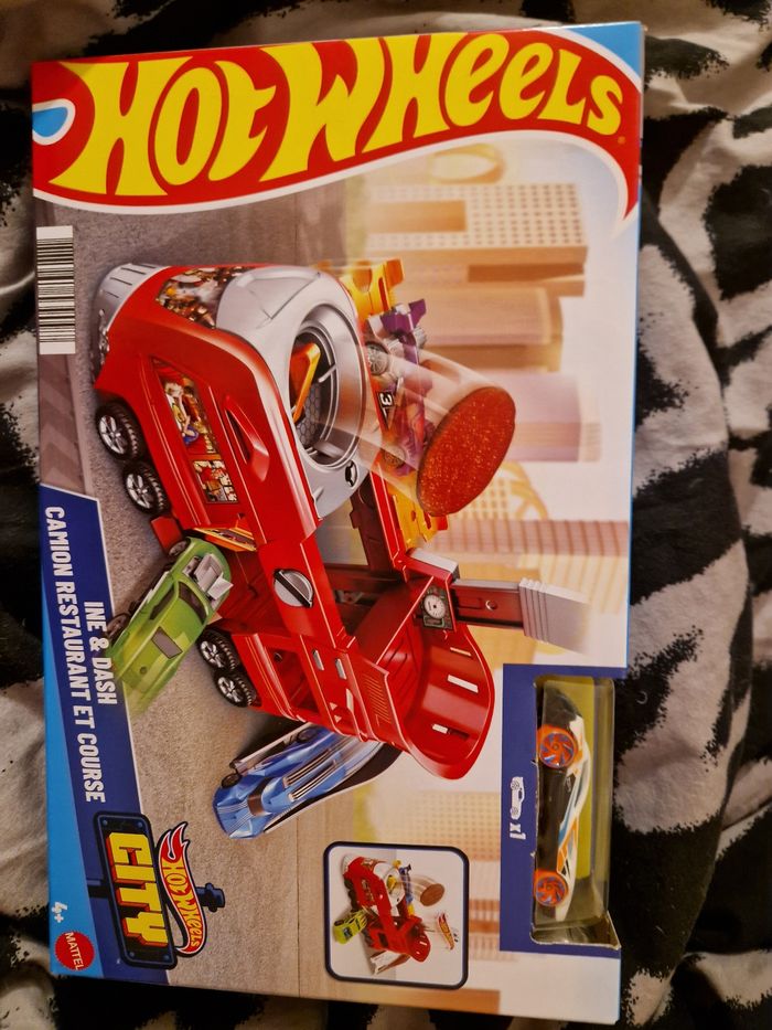 Hot wheel turbo jet camion restaurant - photo numéro 3