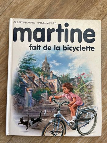 Livre Martine fait de la bicyclette Casterman