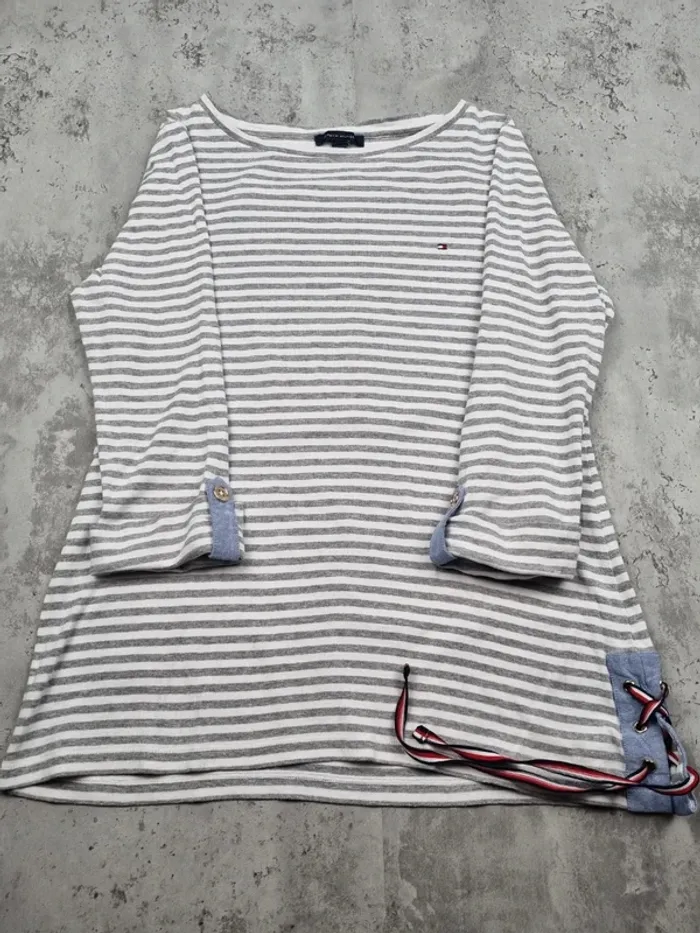 Sweat marinière Tommy Hilfiger – Taille M Femmes (mesures en photos) - photo numéro 3