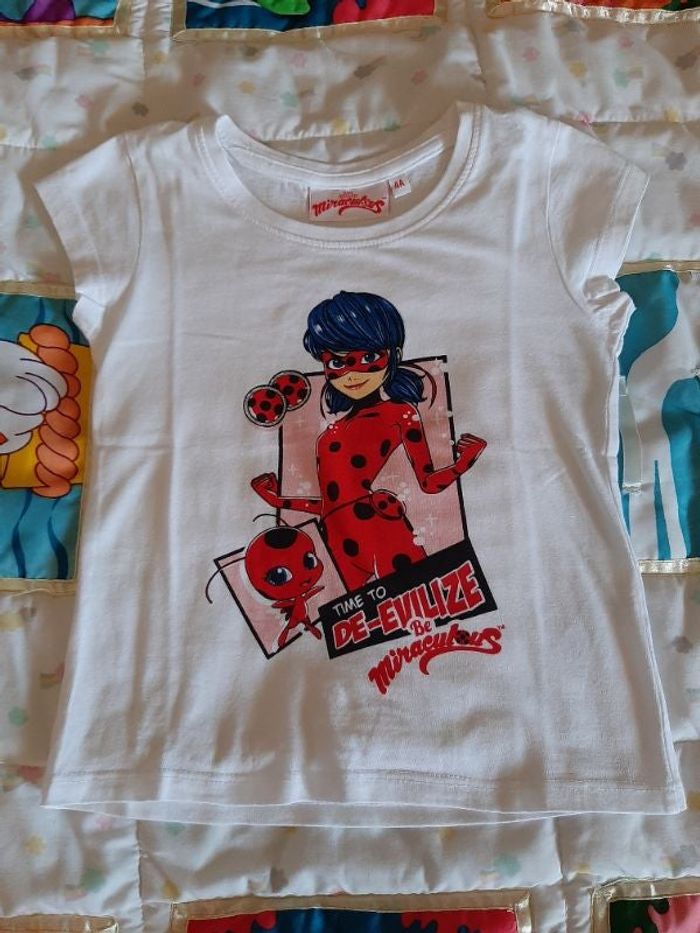 T shirt miraculous