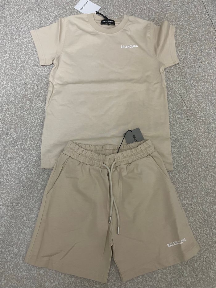 Ensemble Ballenciaga Beige