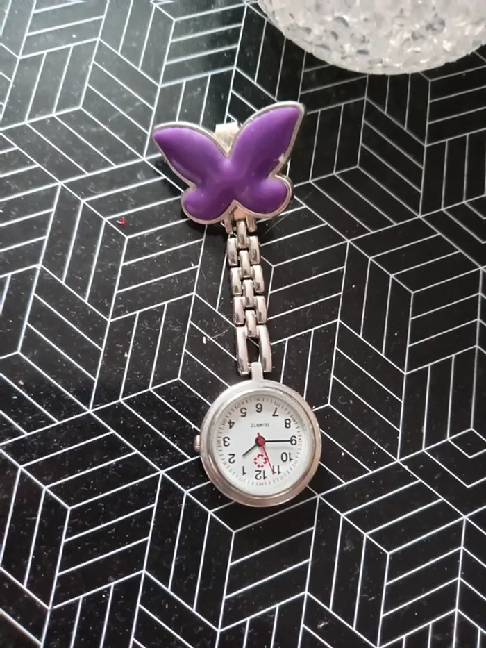 Montre de blouse