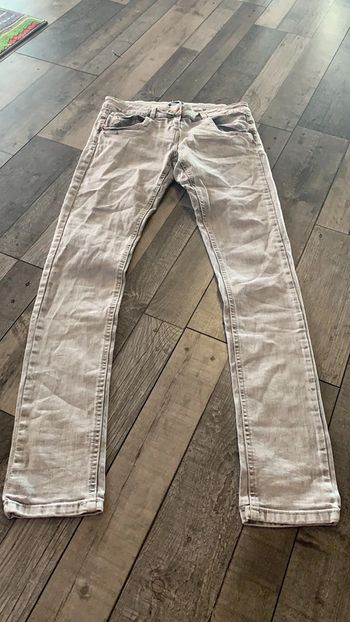 Jean taille ajustable