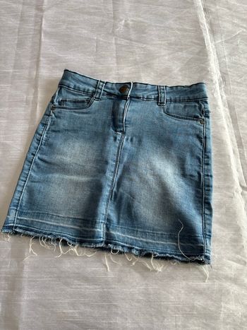 Jupe en jean bleu clair 