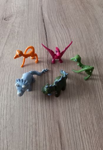 Figurines " Dinosaures Kinder "
