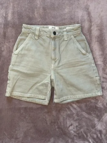 Short en jean kaki femme taille 34 Cotton on en très bon état