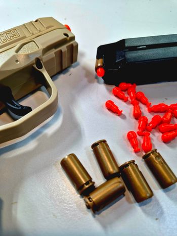 Lanceur de balle en plastique type nerf 