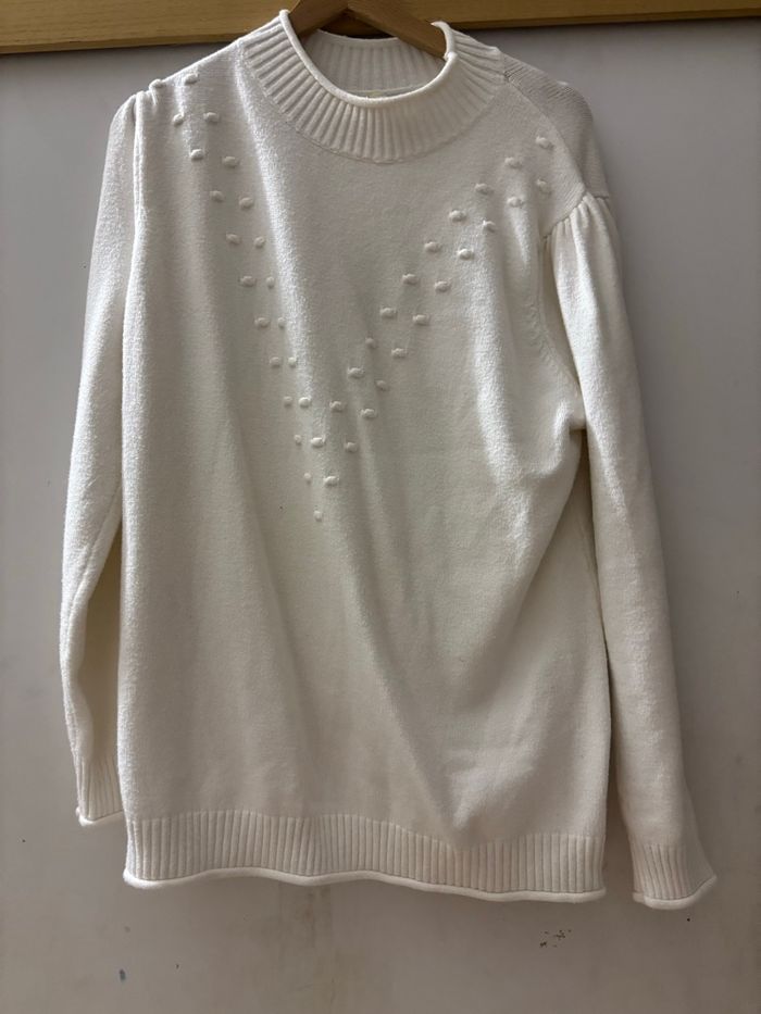 Pull blanc