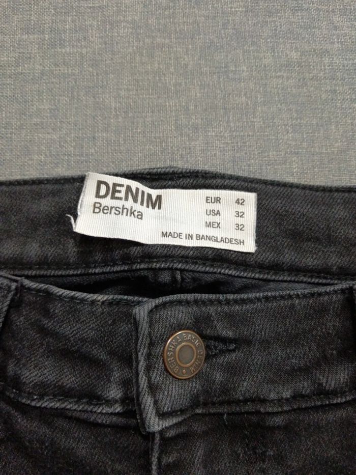 C63 jeans noir bershka 42 - photo numéro 3