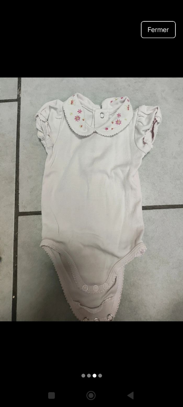 Lot de 2 body et un maillot un mois - photo numéro 3