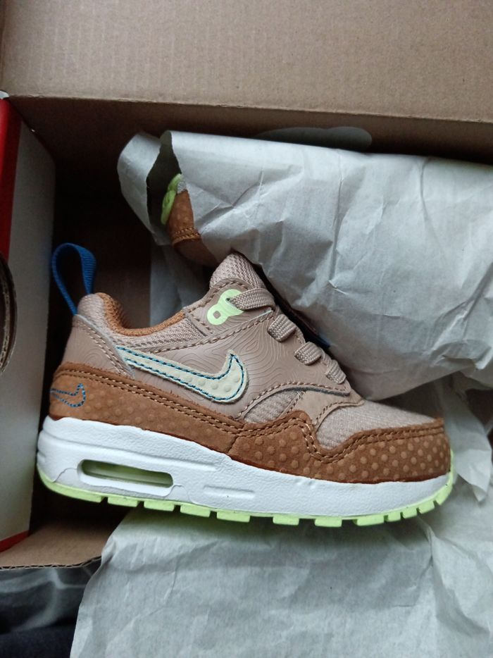 AIR MAX 1