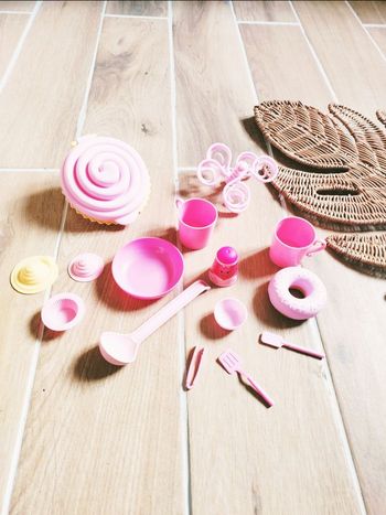 🍰Jeu d'imitation - Dinette/Set de Pâtisserie Rose & Gourmandises -marque Lansay