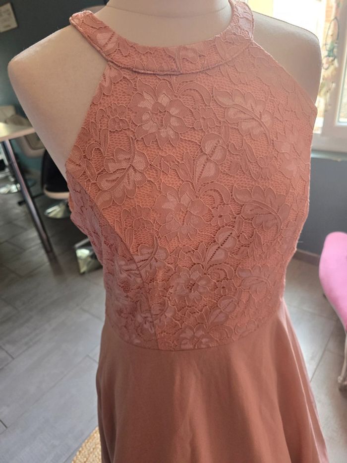 Robe cérémonie élégant rose coquette plus longue derriere taille L - photo numéro 4