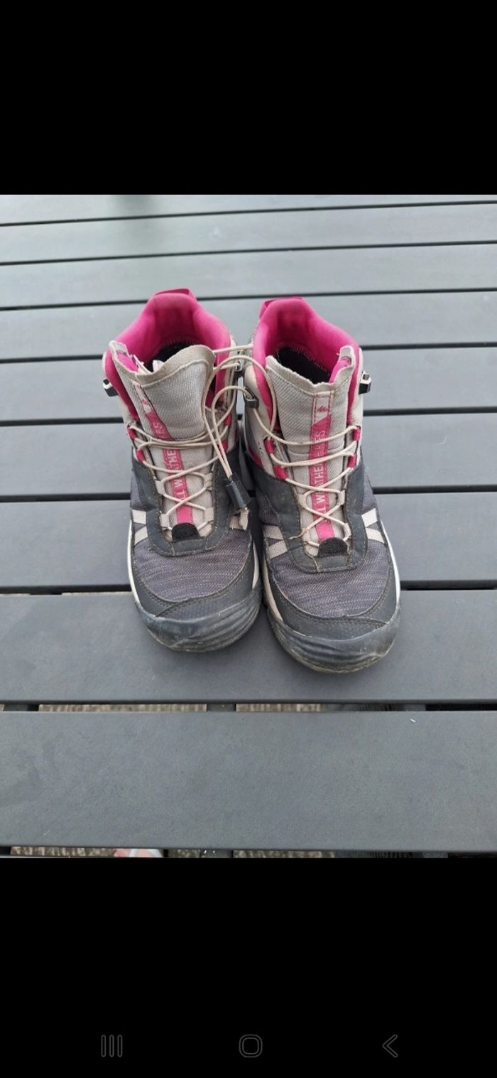 Chaussure de randonnée 34 et 35