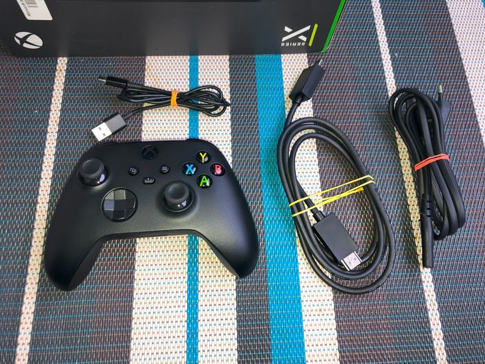 Microsoft Xbox Series X - photo numéro 3