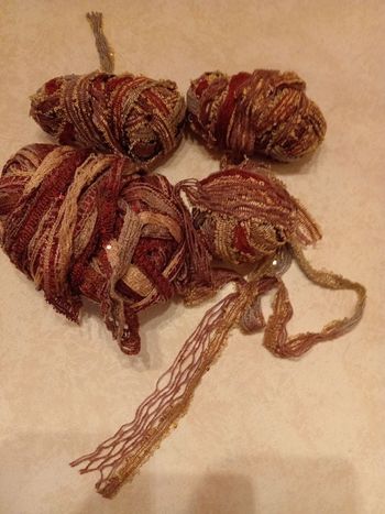 Lot de pelotes à tricoter