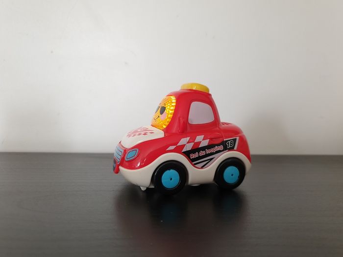 Tut tut bolide "King, roi du looping" - VTech - photo numéro 2