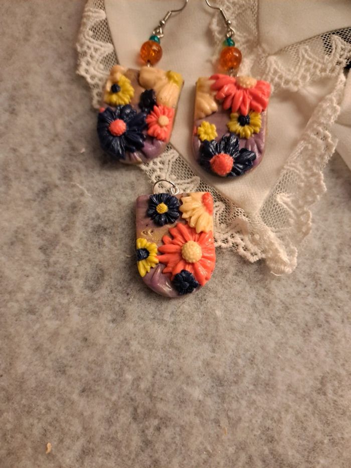 Parrurre boucles d'oreilles et pendentif pâte polymere multicolore florale - photo numéro 4