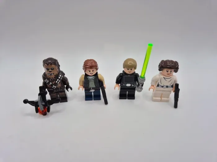 Figurines type lego Jedi Luke Skywalker Han Solo Chewbacca et Princesse Leia star wars - photo numéro 6