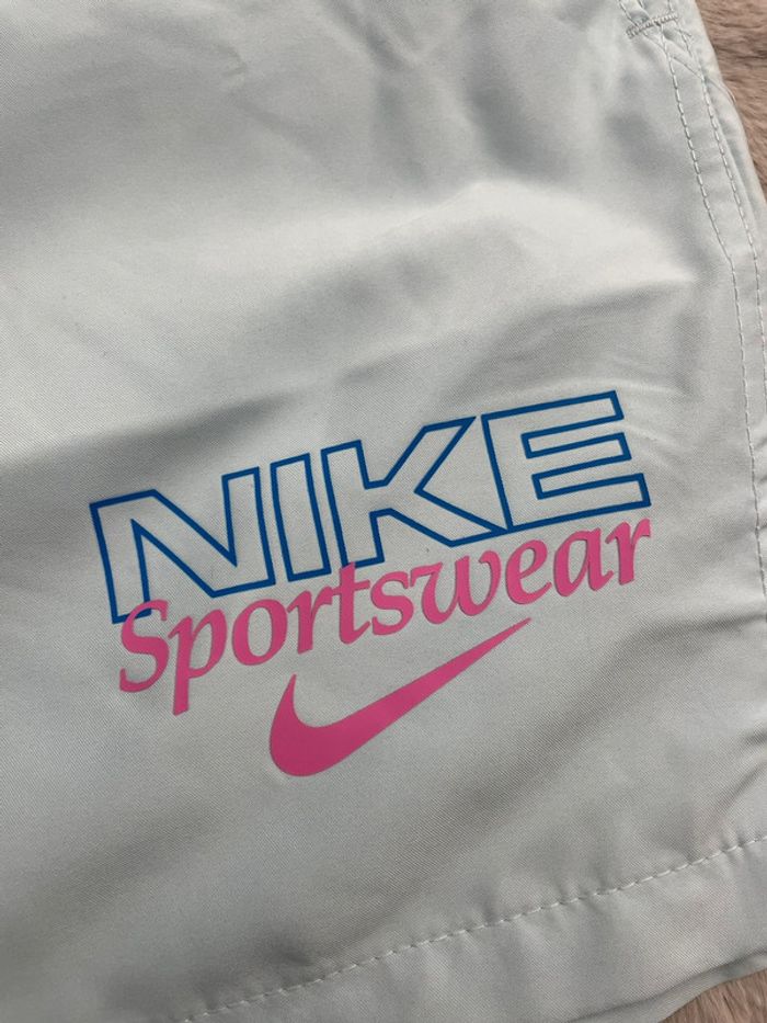 Ensemble Nike bleu T-shirt + Short 🩵 Taille M - photo numéro 6