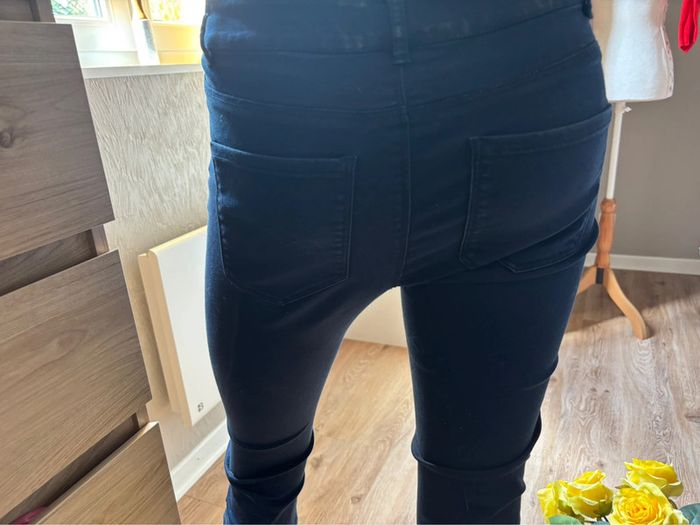 Pantacourt bleu - photo numéro 3