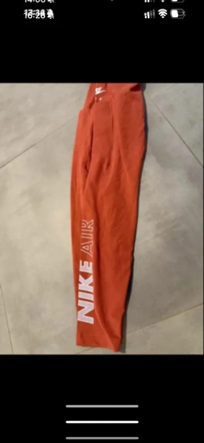 Legging nike air taille S neuf
